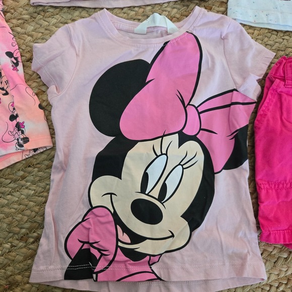 Disney and H&M Pink Minnie Mouse T-Shirt, Shorts and Matching Sets Size 2T/24mos - Picture 3 of 10